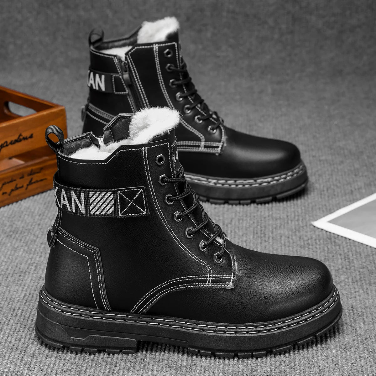 High-top men's casual sneakers, snow boots, durable and warm, popular in autumn and winter, trendy and fashionable