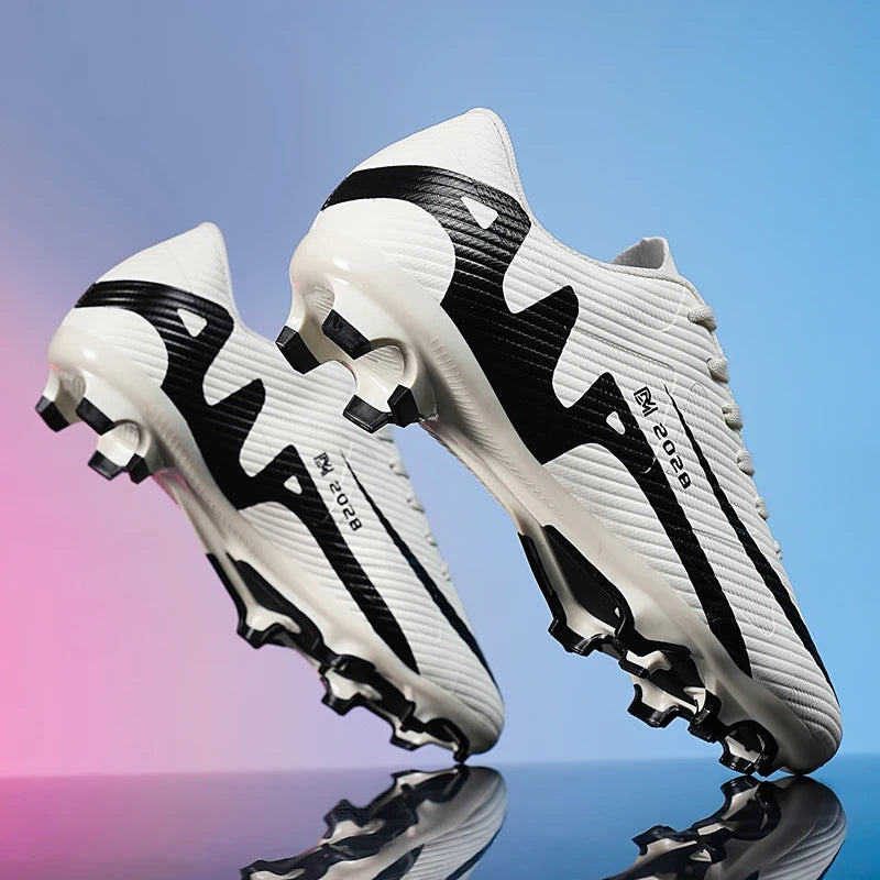 High Quality New Mens Soccer Shoes Society Ultralight Turf Soccer Cleats Kids Sneakers Training Football Boots Chuteira Campo